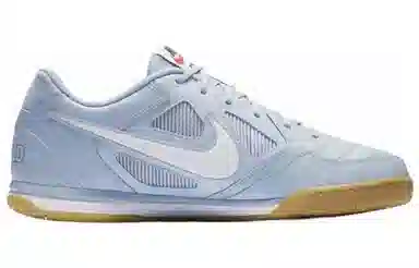 Supreme x Nike SB Gato Light Armory Blue