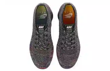 Nike Vapormax CNY