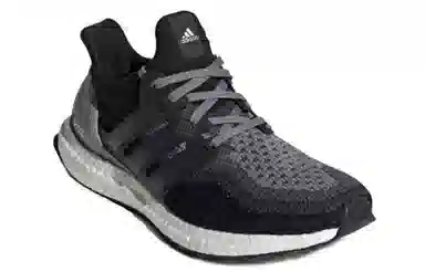 adidas ULTRA BOOST