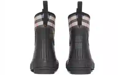 Burberry Vintage Short Boots Black