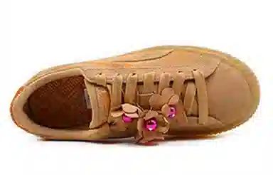 PUMA Platform Flower Tassel