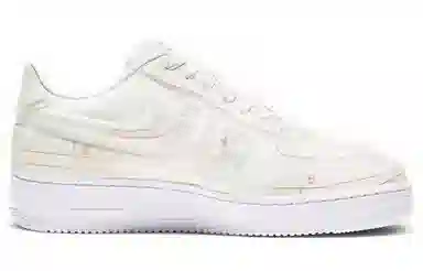 Nike Air Force 1 07 lx