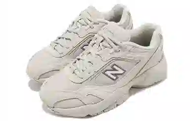 New Balance 452 Beige