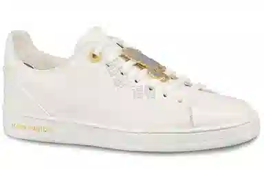 LOUIS VUITTON Frontrow