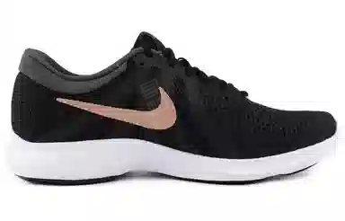 Nike REVOLUTION 4