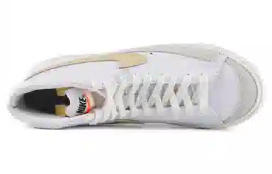 Nike Blazer "Pale Orange"