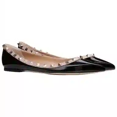 Valentino Rockstud