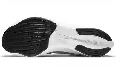 Nike Zoom Fly 3 React logo