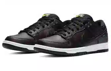 CIVILIST BERLIN x Nike Dunk SB