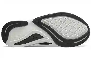 New Balance FuelCell Prism