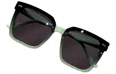 Cranta Komeia TR90