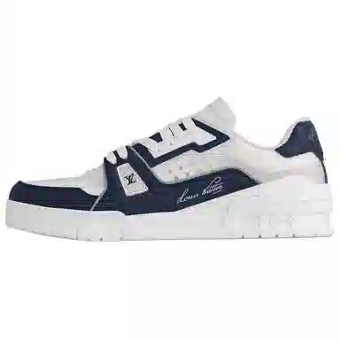 LOUIS VUITTON Trainer 37