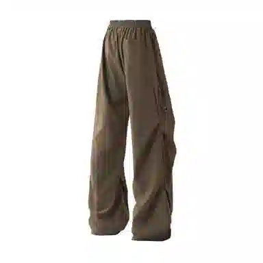 maxim's de paris vibe