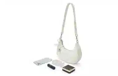 森马 洋气精致 合成革 新月包单肩包 女款 多色