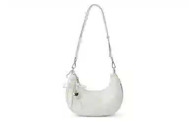 森马 洋气精致 合成革 新月包单肩包 女款 多色