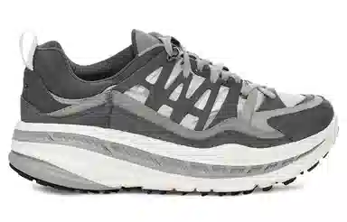 White Mountaineering x UGG CA805