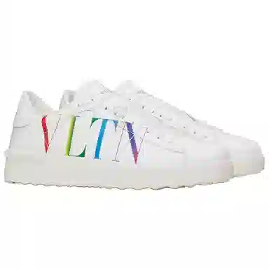 Valentino Open