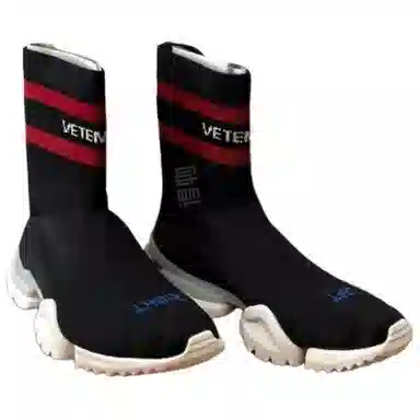 Vetments x Reebok