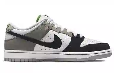 Nike Dunk SB "Chlorophyll"