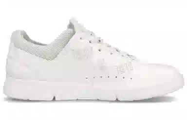 x On The Roger Advantage