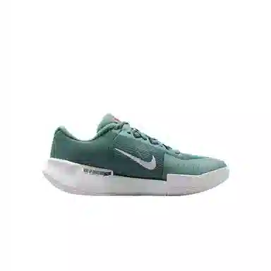Nike GP Challenge Pro