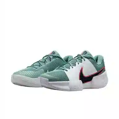 Nike GP Challenge Pro