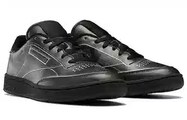 Maison Margiela x Reebok Club C