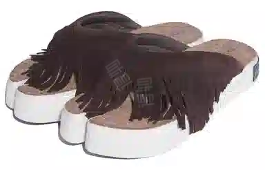 xVESSEL Tassel Toe Slides