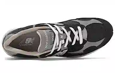 New Balance 992 Black