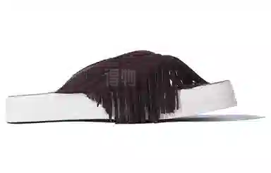 xVESSEL Tassel Toe Slides