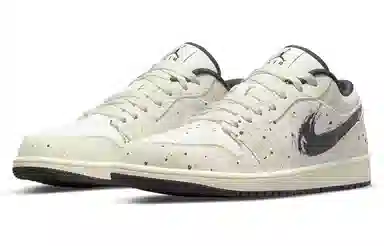 Jordan Air Jordan 1 Low SE "Paint Splatter"