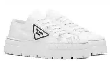 PRADA Wheel Double