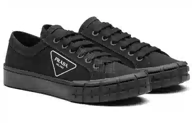 PRADA Wheel Black
