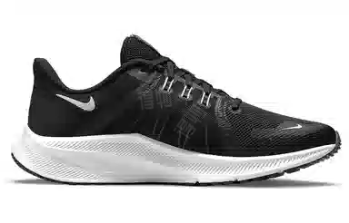 Nike Quest 4