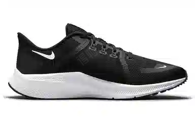 Nike Quest 4