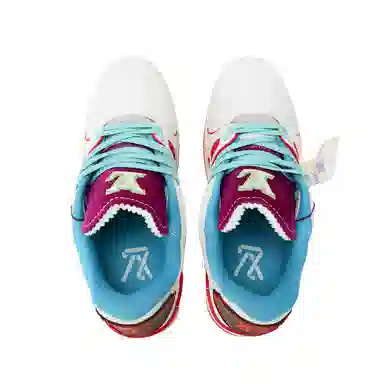 LOUIS VUITTON Trainer Upcycling