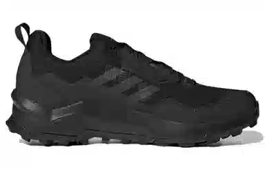 x adidas Terrex Ax4