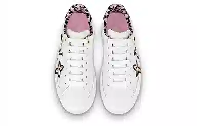 LOUIS VUITTON Time Out logo