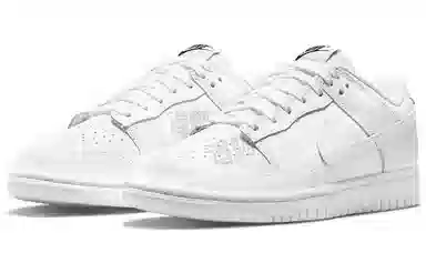 Nike Dunk Low Triple White