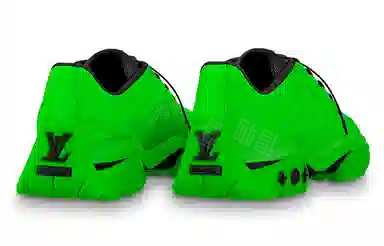 LOUIS VUITTON Millenium