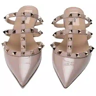 Valentino Rockstud