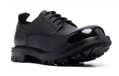 Alexander McQueen Wander Lace-Up Sneakers Black