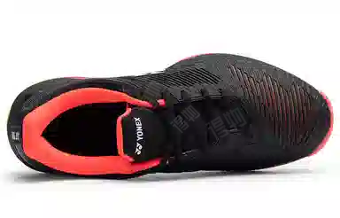 YONEX