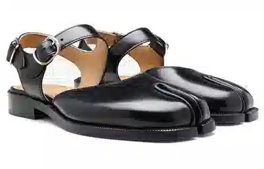 Maison Margiela Leather Casual Sneakers Black