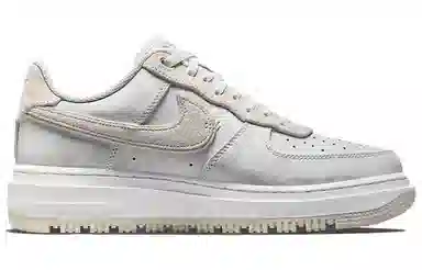 Nike Air Force 1 Low Summit White