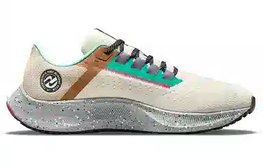 Nike Pegasus 38 Beige