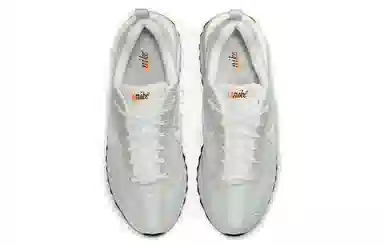 Nike Air Max Dawn
