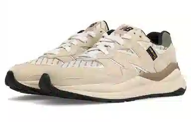 New Balance 5740 Beige