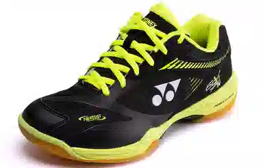 YONEX