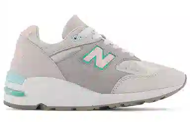 New Balance 990 V2 Light Grey